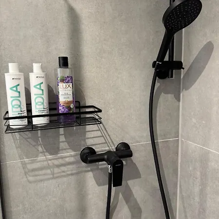 公寓 In Mit Klima Sova 3 格拉茨