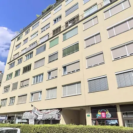 Apartament In Mit Klima Sova 3 *